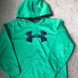 Under Armor Boys Green sweatshirt
